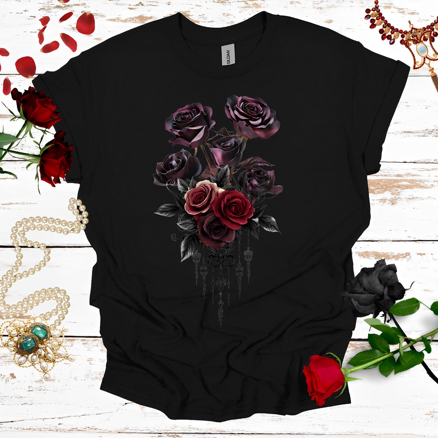 Vintage Roses T-Shirt - Aesthetic Gothic Shirts - Boo and Bewear