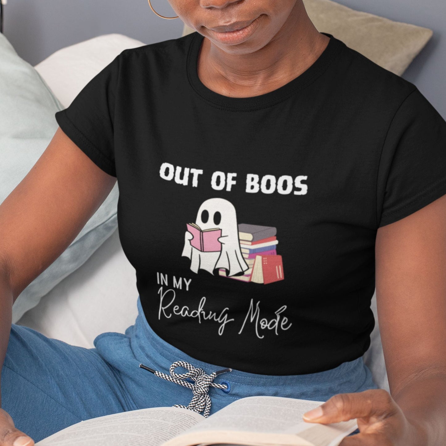 Ghost T-Shirt for Book Lovers - Out of Boos in My Reading Mode - Boo and Bewear