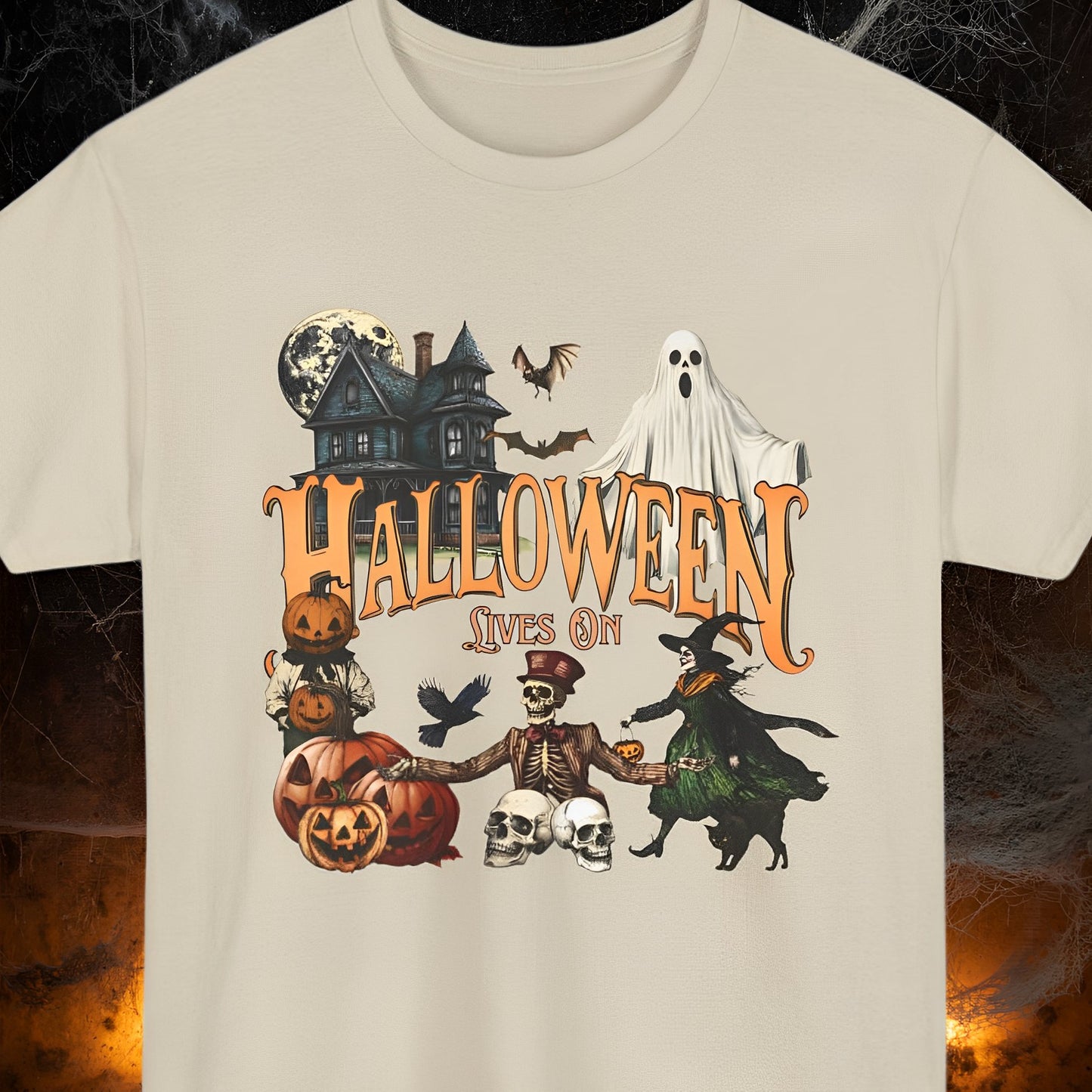 Vintage Halloween T-Shirt - Halloween Lives On - Boo and Bewear